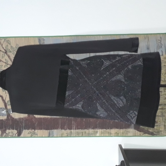 Luc Fontaine tunic - Picture 3 of 5